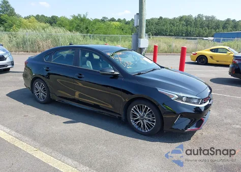 2022 Kia Forte Gt-Line z USA, uszkodzony, nr VIN 3KPF54ADXNE505000